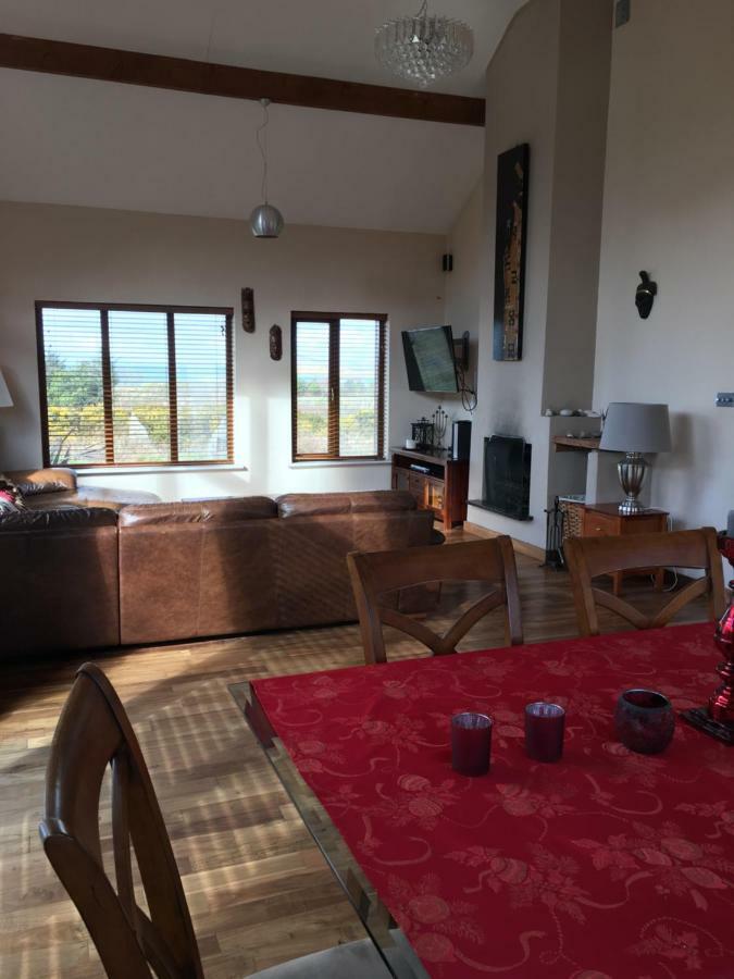 House With Sea Views Close To Beach With Wifi And Large Kitchen And Dining Ardnagreevagh Exterior foto